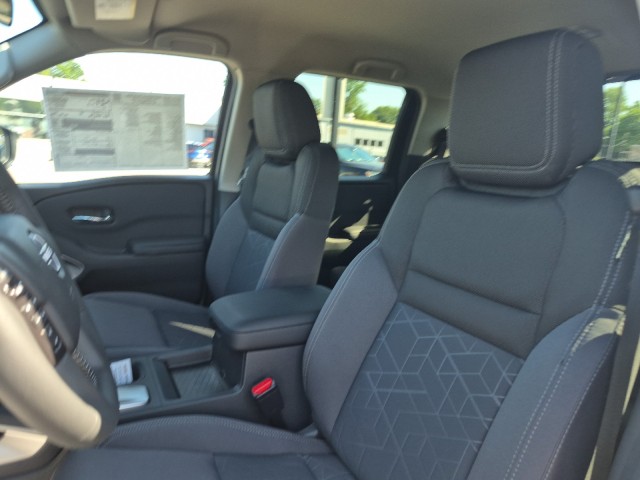 NissanFrontier33