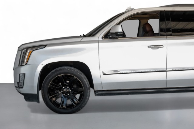 2016 Cadillac Escalade ESV Premium Collection 12