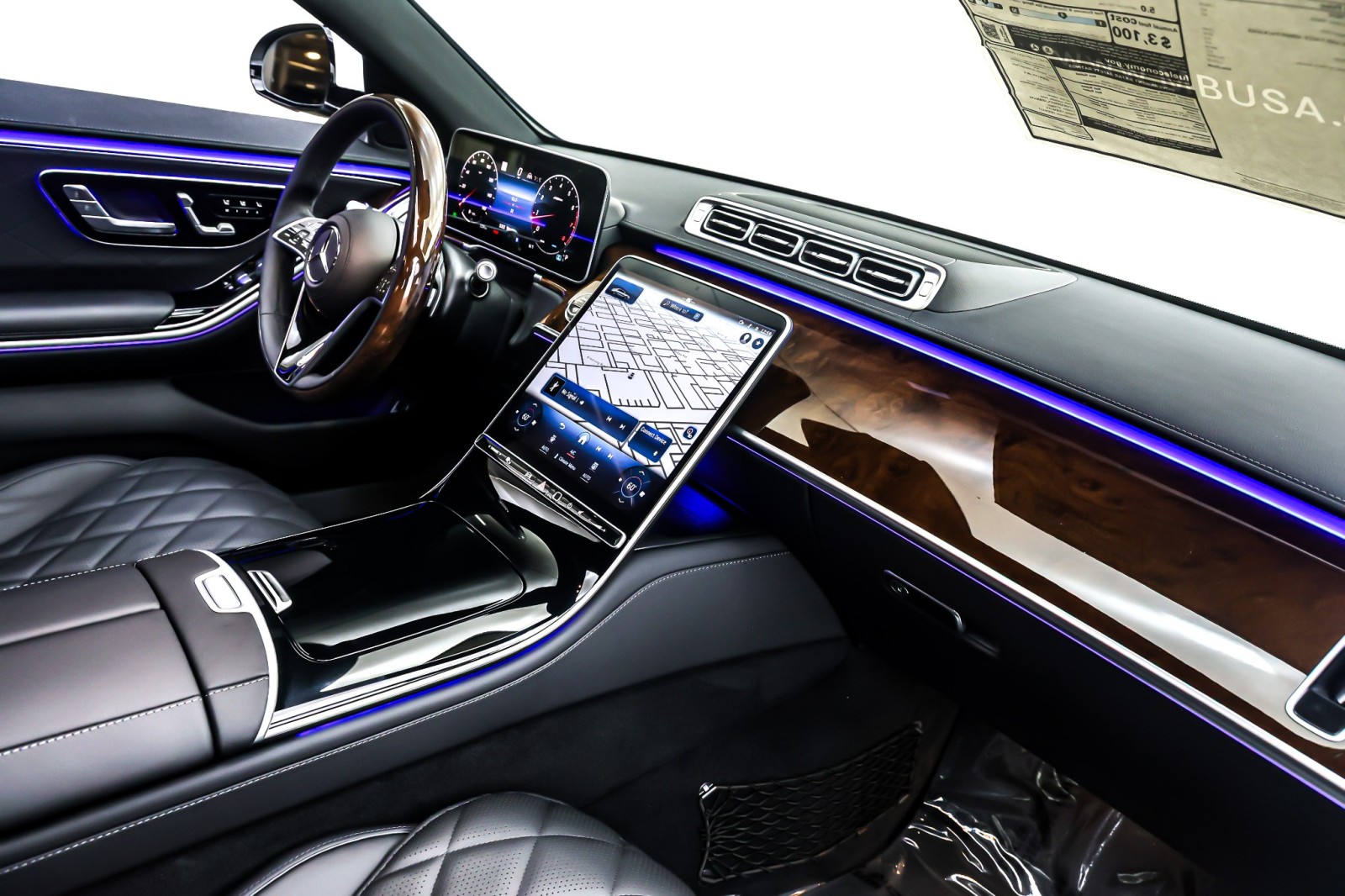 New 2026 MANUFAKTUR Moonlight White Metallic Mercedes-Benz S 580 image 5