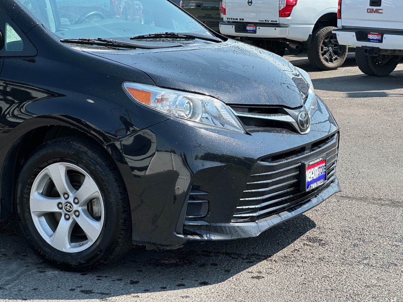 2020 Toyota Sienna LE 3