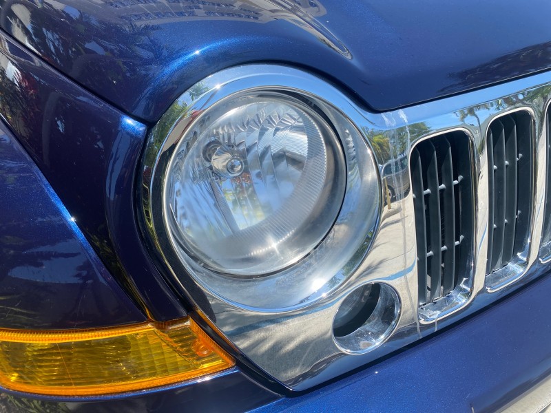 2006 Jeep Liberty 4WD Limited LOW MILES 75,410 in , 