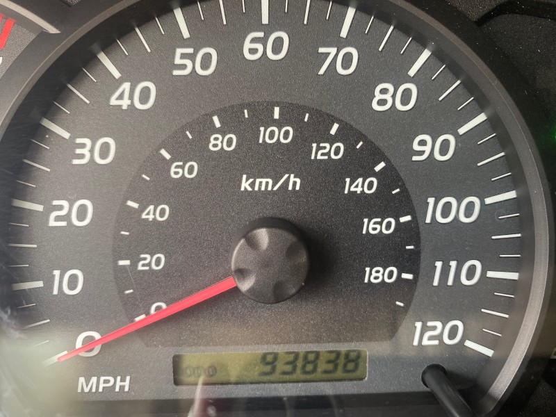 2006 Toyota Tundra SR5 4 DR CREW LOW MILES 93,838 in ,