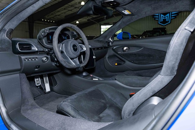 Used Car 2023 Mclaren Artura  For Sale Under $200,000 In Boerne, Texas