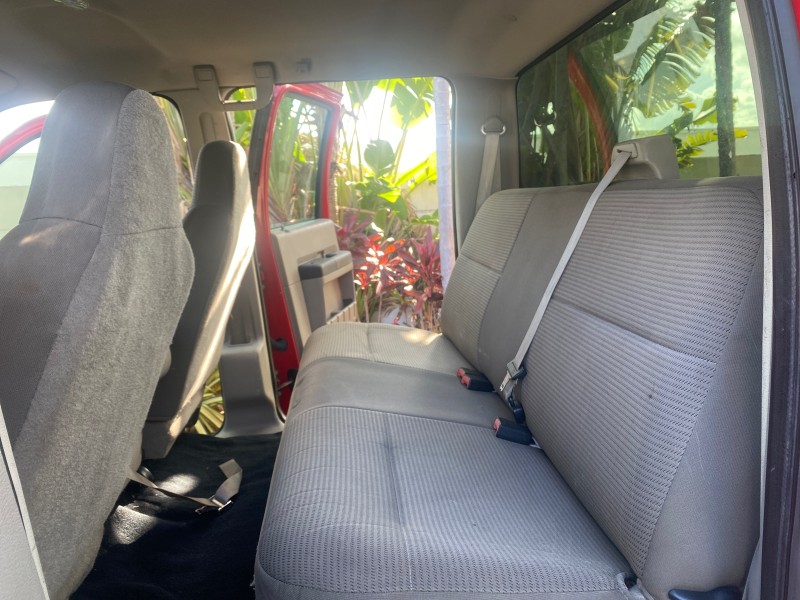 2008 Ford Super Duty F-350 DRW XL LOW MILES 43,076 4WD in ,