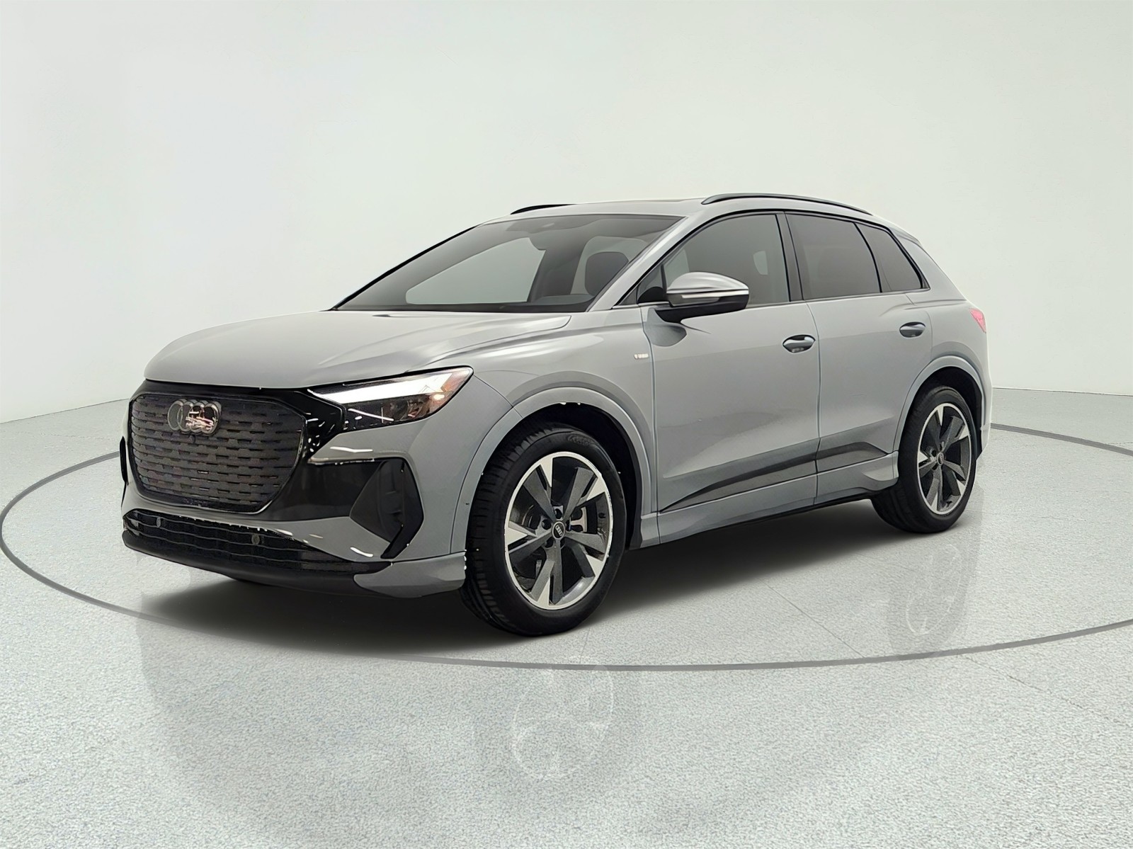 2024 Audi Q4 e-tron Premium Plus 55 quattro