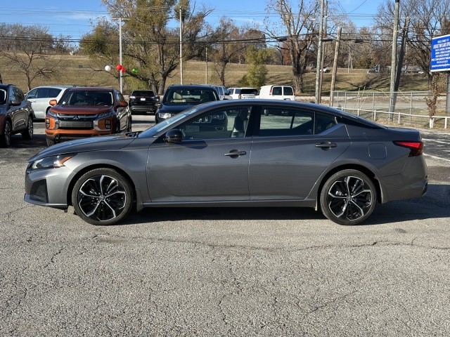 2023 Nissan Altima 2.5 SR 6