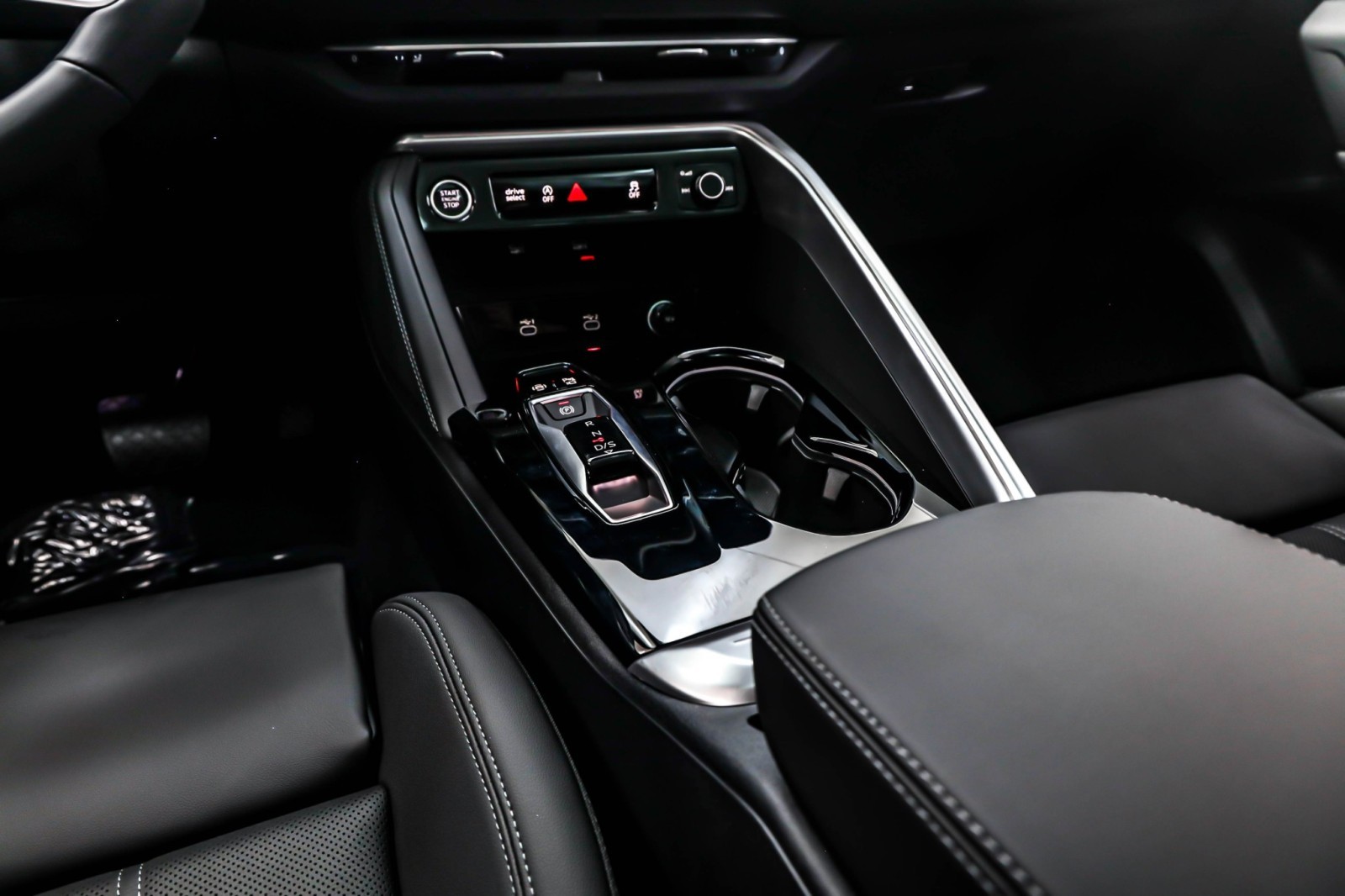 New 2025 Mythos Black Metallic Audi Premium Plus 2.0 TFSI quattro image 6