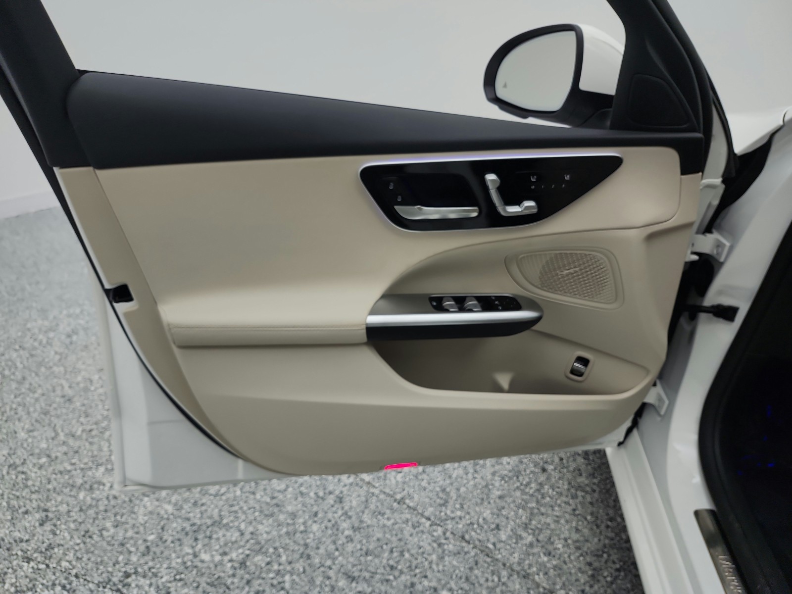 Certified Used 2025 Polar White Mercedes-Benz C 300 Sedan image 15