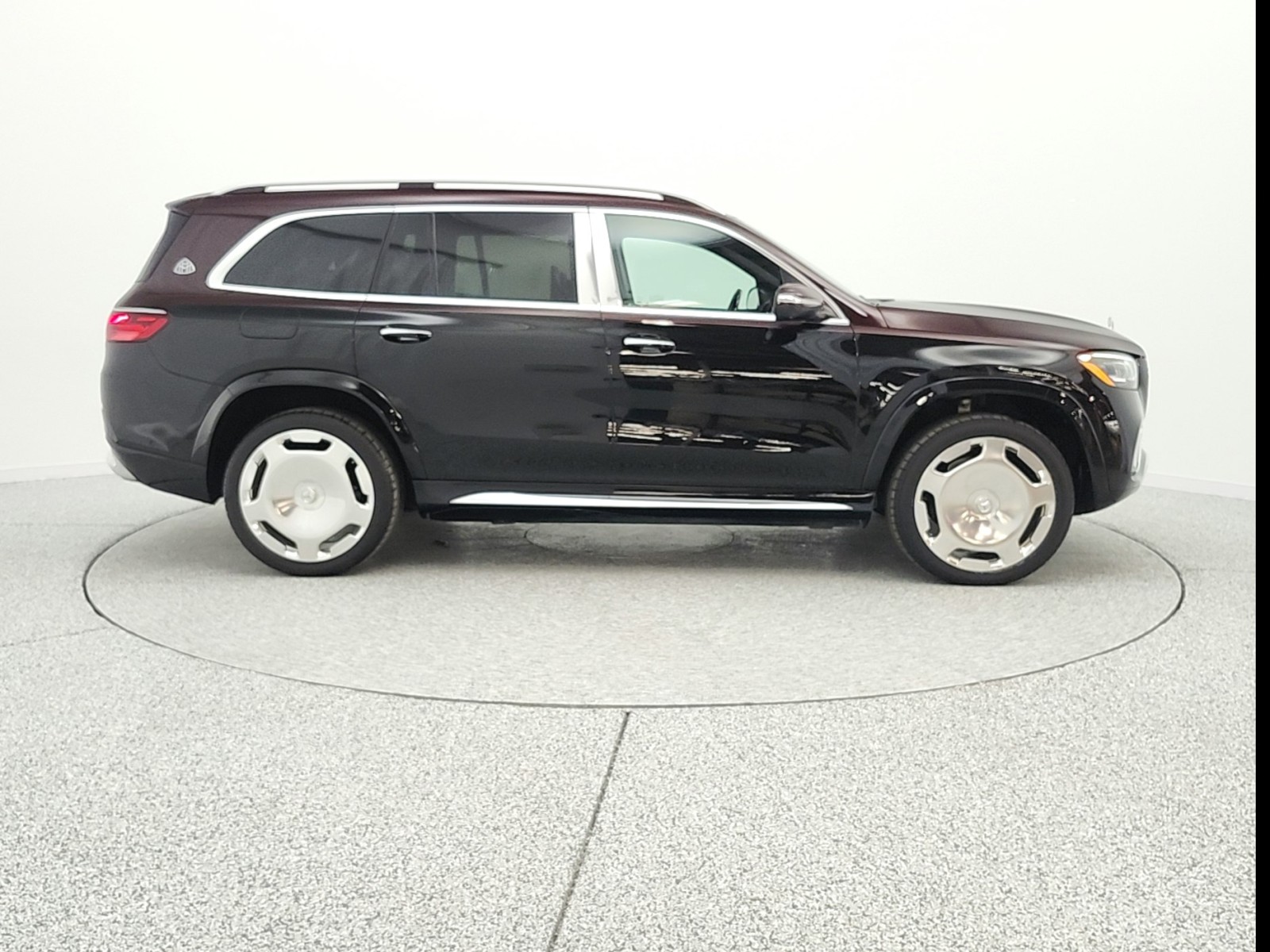 Certified Used 2024 Obsidian Black/Rubelite Red Mercedes-Benz Maybach GLS 600 4MATIC® SUV image 4