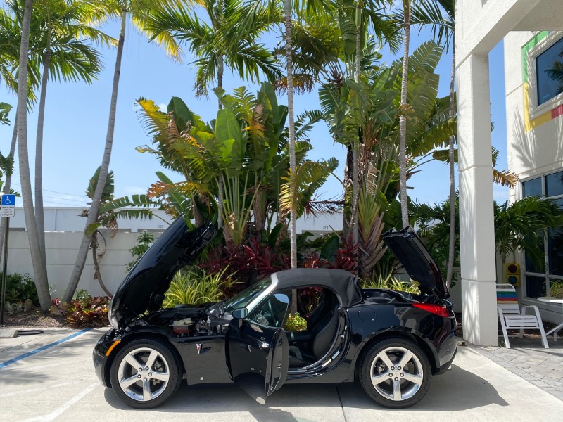 2008 Pontiac Solstice GXP 2.0 ECOTURBO LOW MILES 26,059 in , 