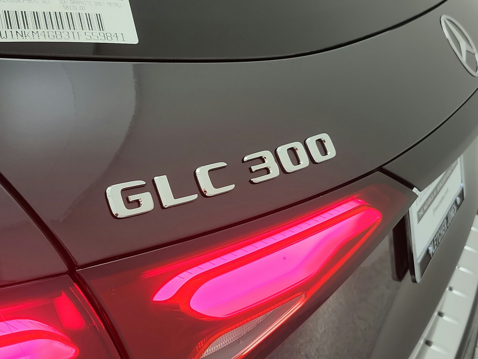 New 2026 Graphite Grey Metallic Mercedes-Benz GLC 300 image 17