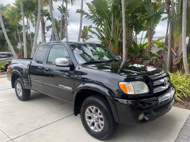 2004 Toyota Tundra SR5 1 OWNER 4WD XTRA CAB STEP SIDE in , 