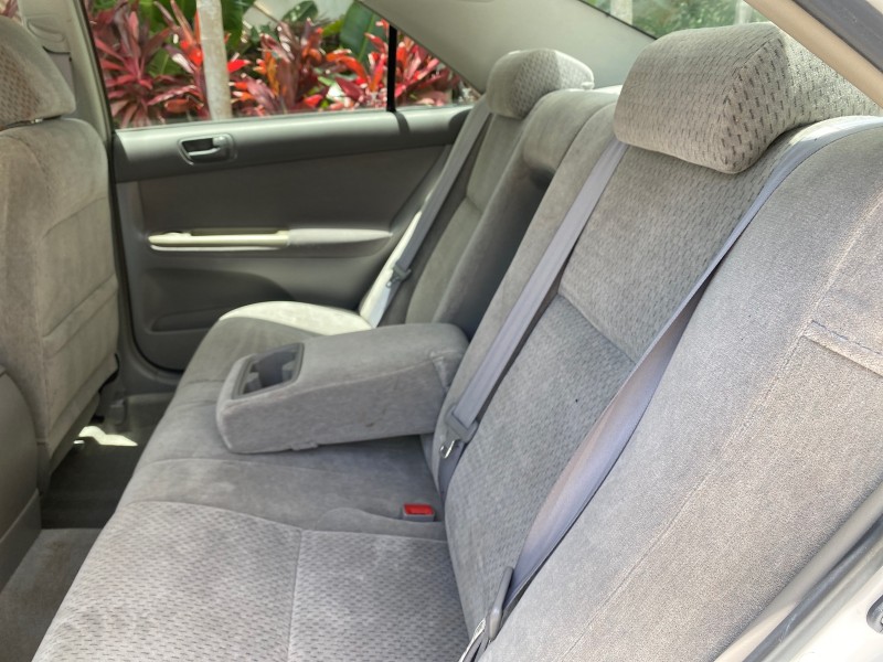 2003 Toyota Camry LE LOW MILES 61,005 in , 