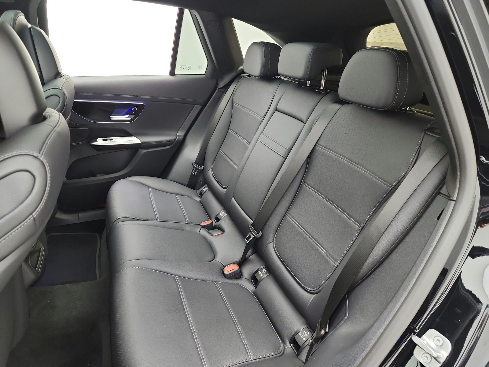 New 2027 Black Mercedes-Benz GLC 300 SUV image 11