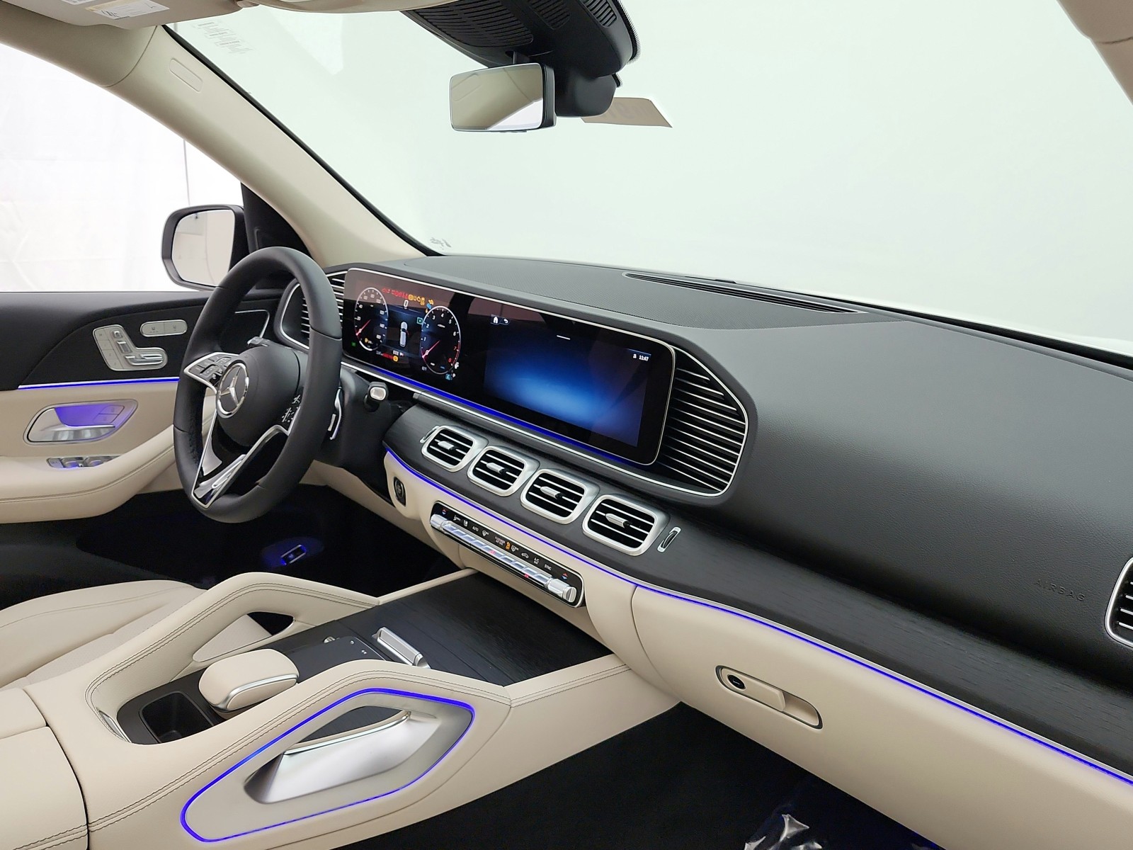 New 2026 Polar White Mercedes-Benz GLE 450 image 15