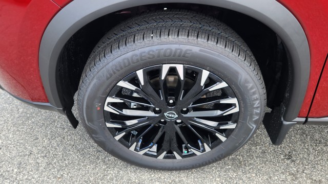 NissanRogue16