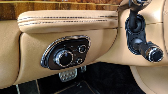 2012 Bentley Mulsanne  39