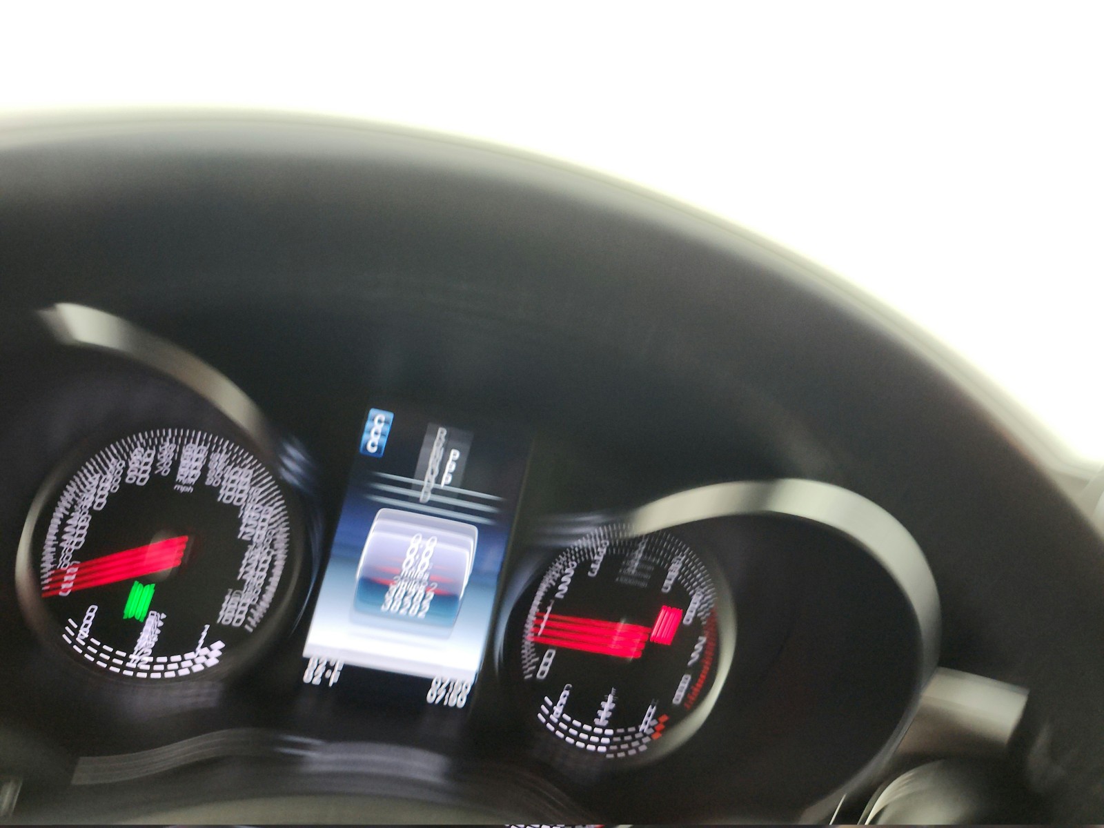 Used 2019 Mojave Silver Metallic Mercedes-Benz GLC 300 SUV image 11