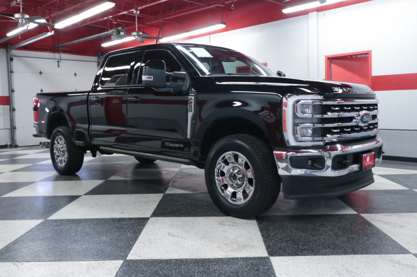 Used Car 2023 Ford Super Duty F-250 Srw  Lariat For Sale Under $80,000 In Austin, Texas