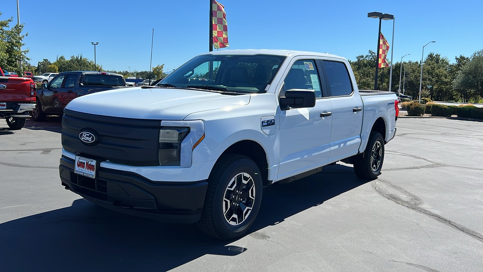 2024 Ford F-150 Lightning Pro 