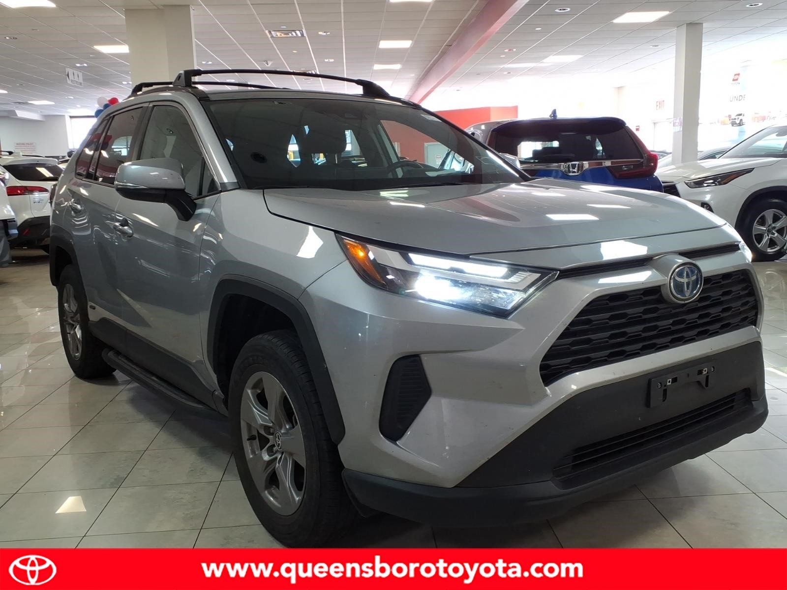 Used 2024 Toyota rav4 Sedan