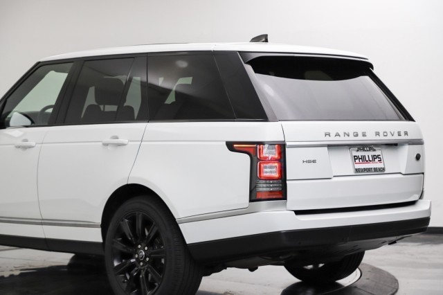 2017 Land Rover Range Rover HSE 10