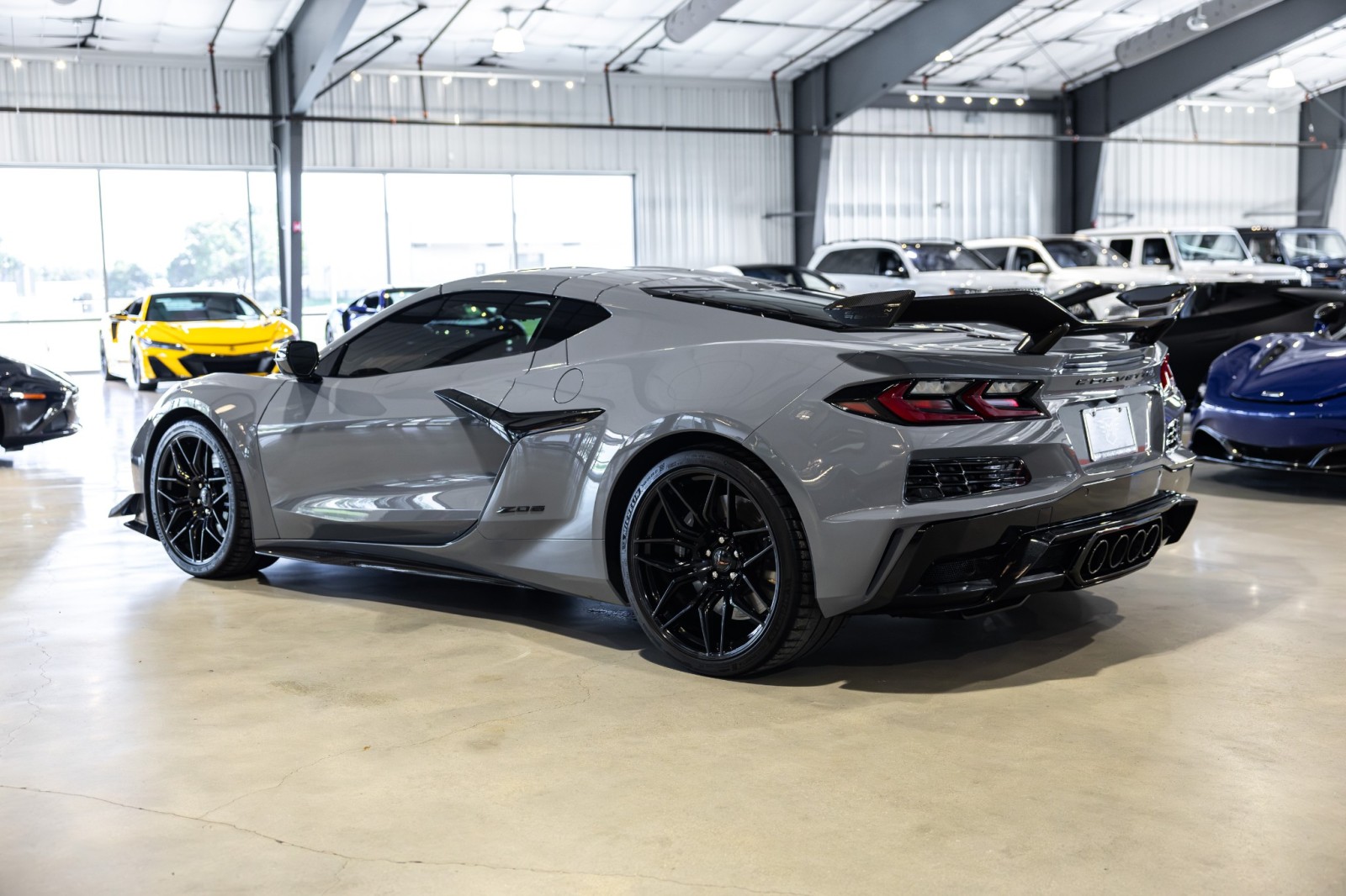 Used Car 2024 Chevrolet Corvette  3lz - Carbon Fiber Aero Package - Sea Wolf Gray Tricoat Paint - One Owner For Sale Under $130,000 In Boerne, Texas