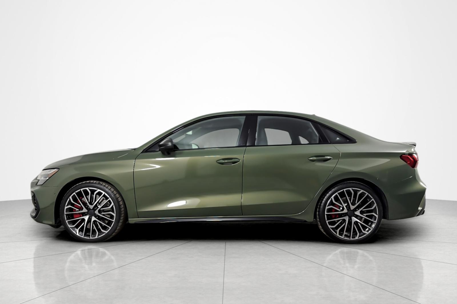 New 2026 District Green Metallic Audi quattro image 3