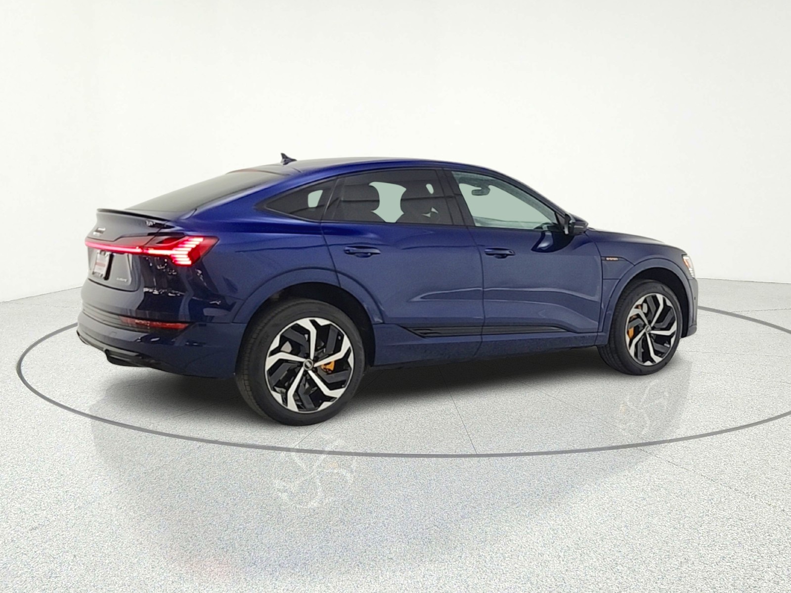 Used 2023 Navarra Blue Metallic Audi S line Premium Plus quattro image 15