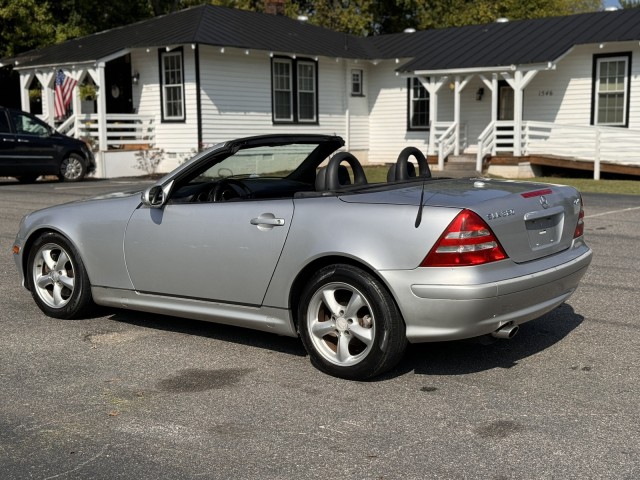 2003 Mercedes-Benz SLK-Retractable Hardtop Convertible 3.2L in , 