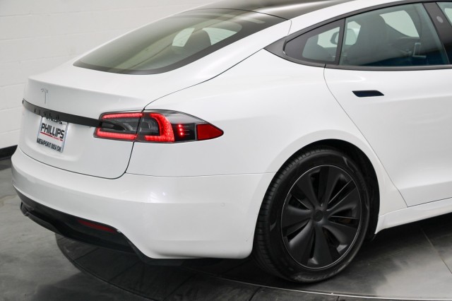 2021 Tesla Model S Long Range 11