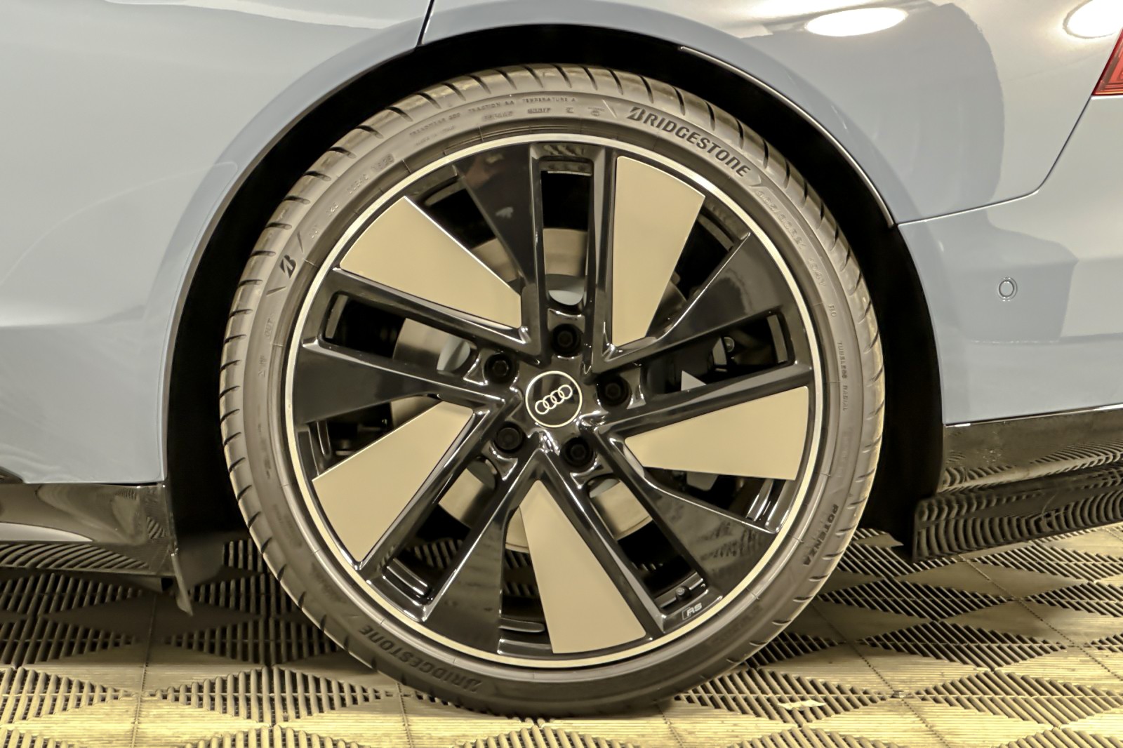 New 2026 Kemora Gray Metallic Audi Prestige quattro image 22