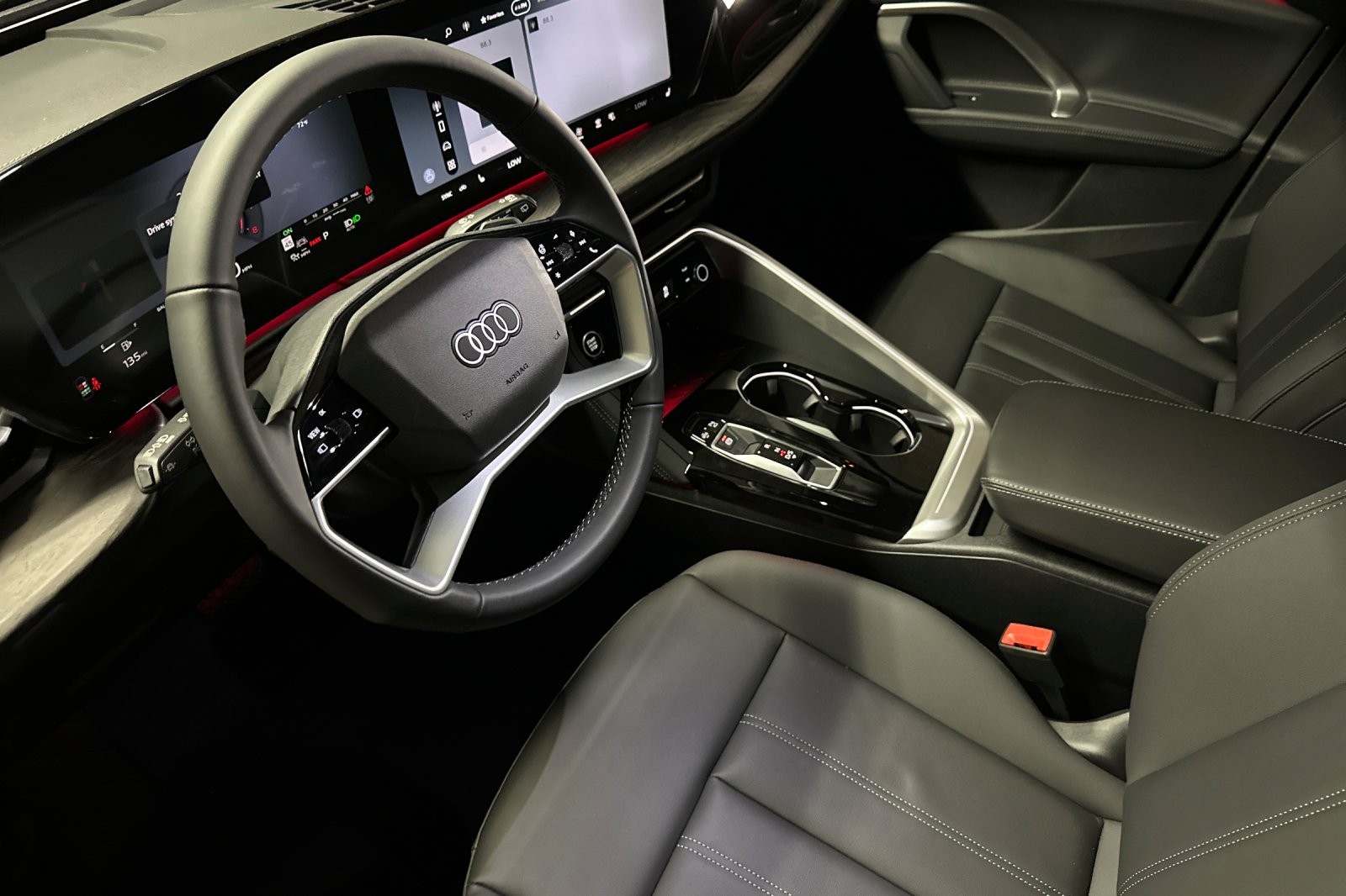 New 2026 Mythos Black Metallic Audi Premium 2.0 TFSI quattro image 9