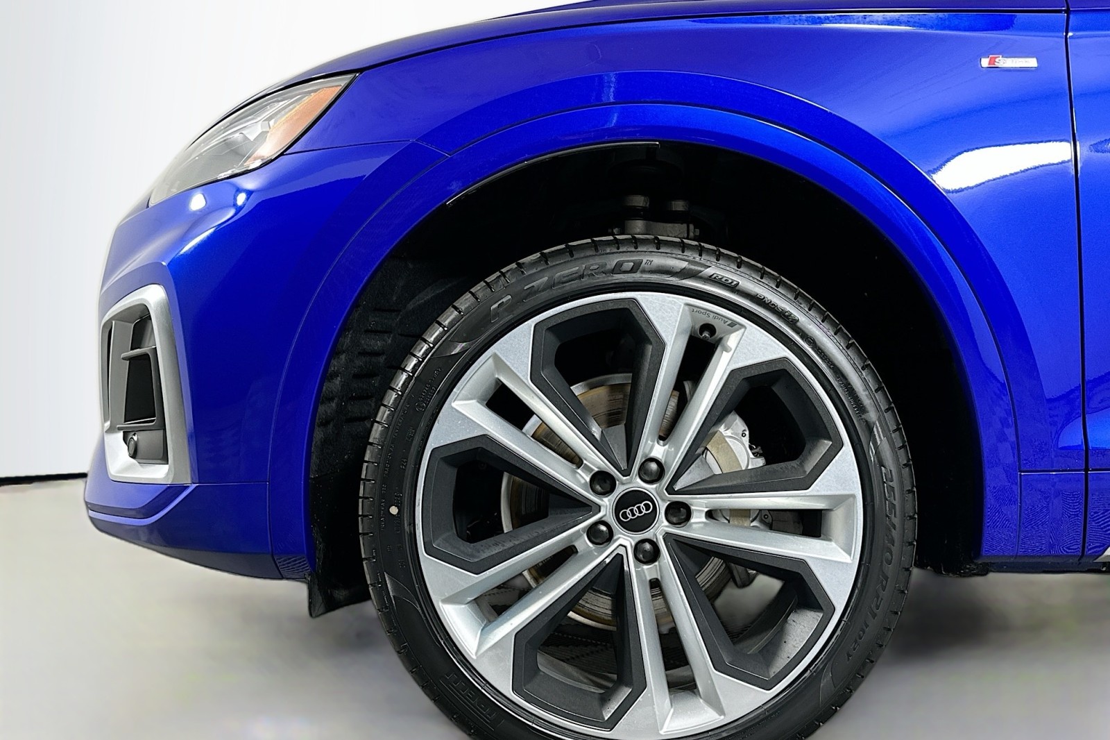 Used 2021 Ultra Blue Metallic Audi Premium Plus image 12