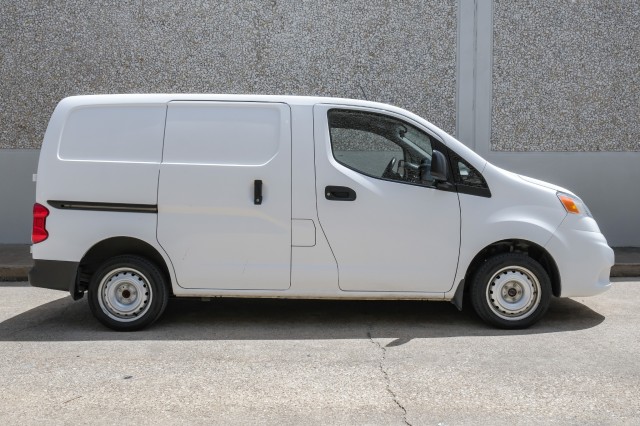 2021 Nissan NV200 Compact Cargo S 8