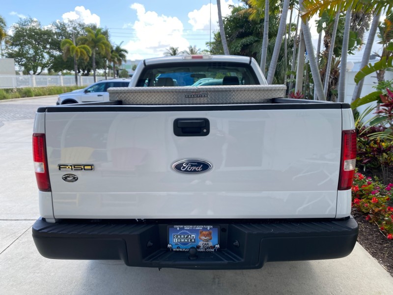 2005 Ford F-150 PU STX LOW MILES 18,931 in , 