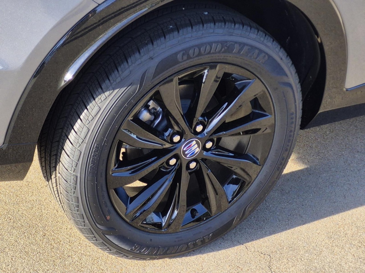 View vehicle photo 5