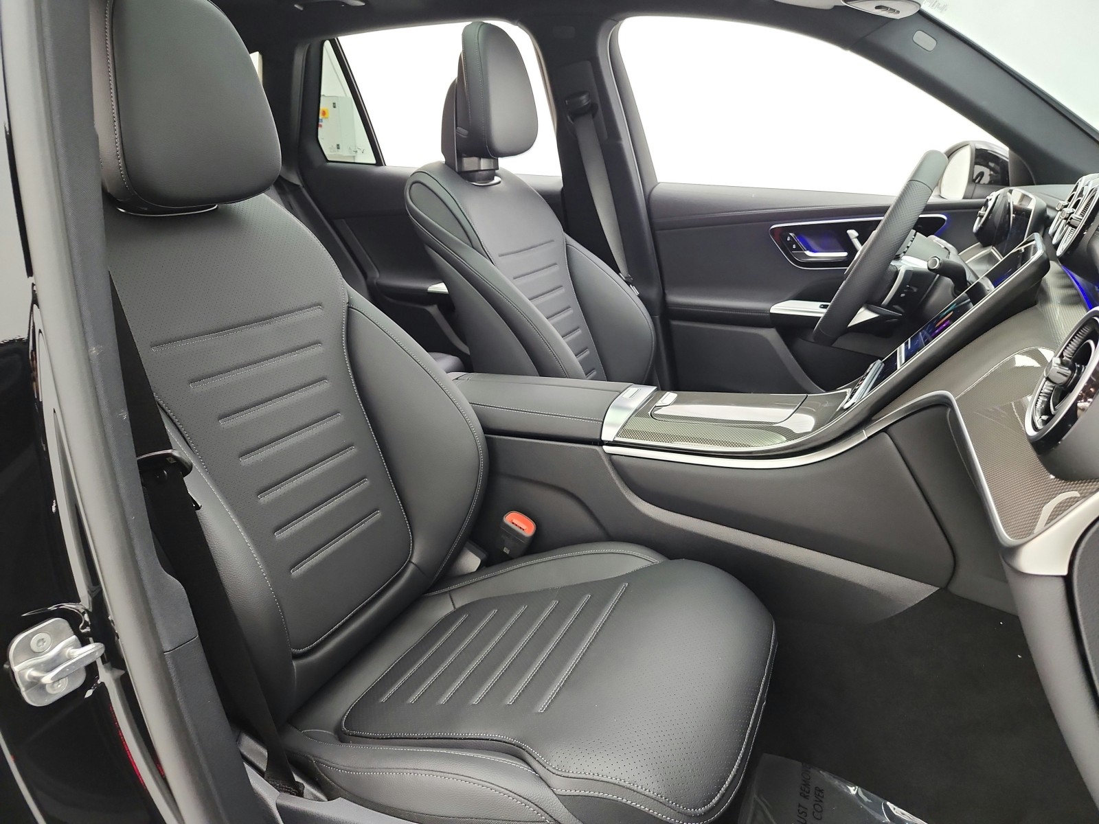 New 2026 Black Mercedes-Benz GLC 300 4MATIC® SUV image 14