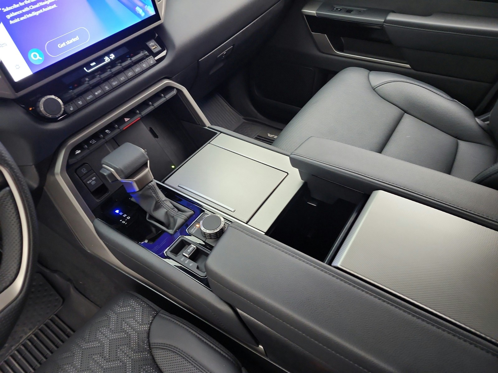 Used 2025 Lunar Rock Toyota Limited image 11
