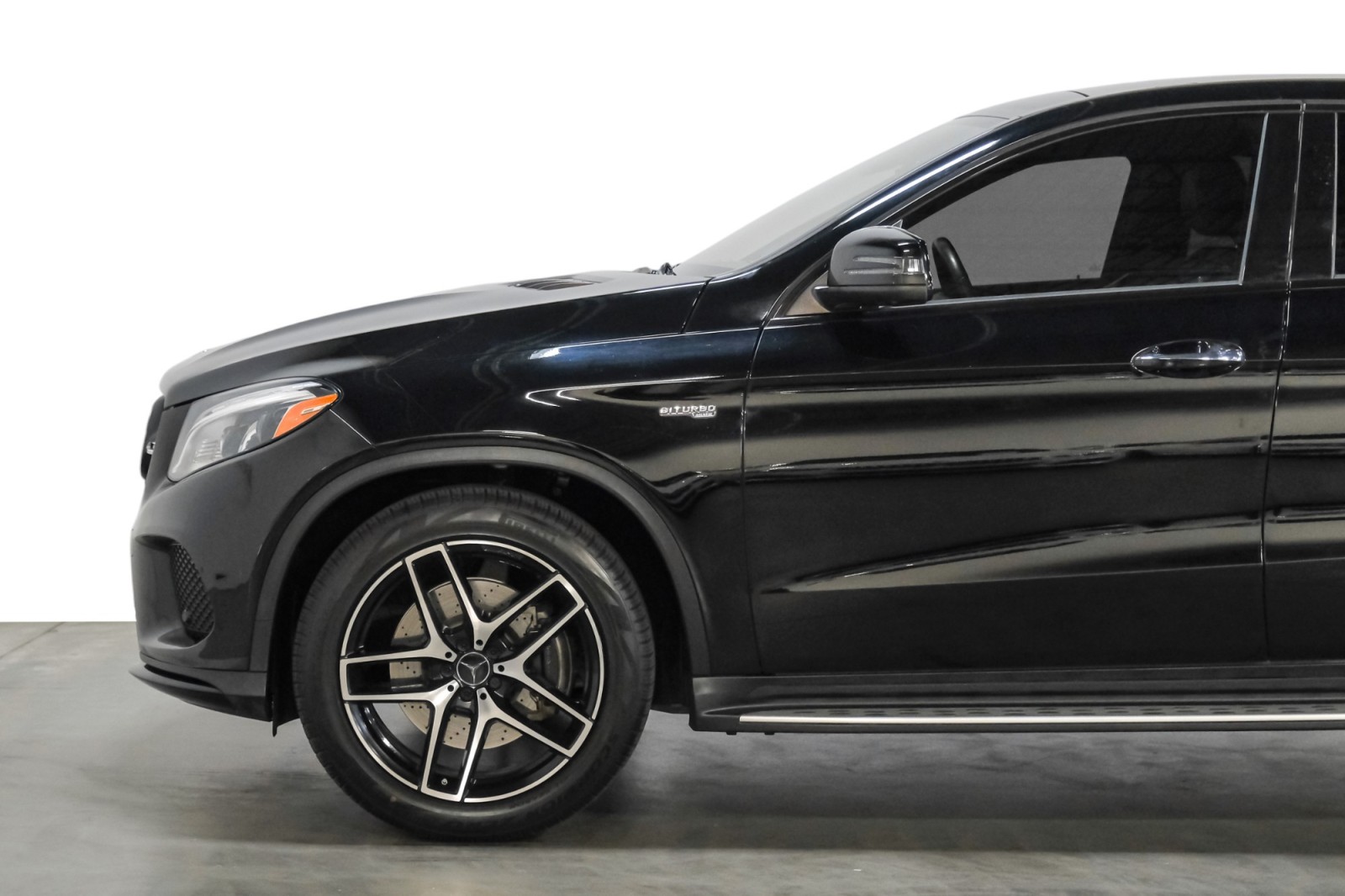 2019 Mercedes-Benz GLE 43 AMG 4MATIC Premium3pkg Nightpkg HtdACSeats 21Alloys TowHitch 11