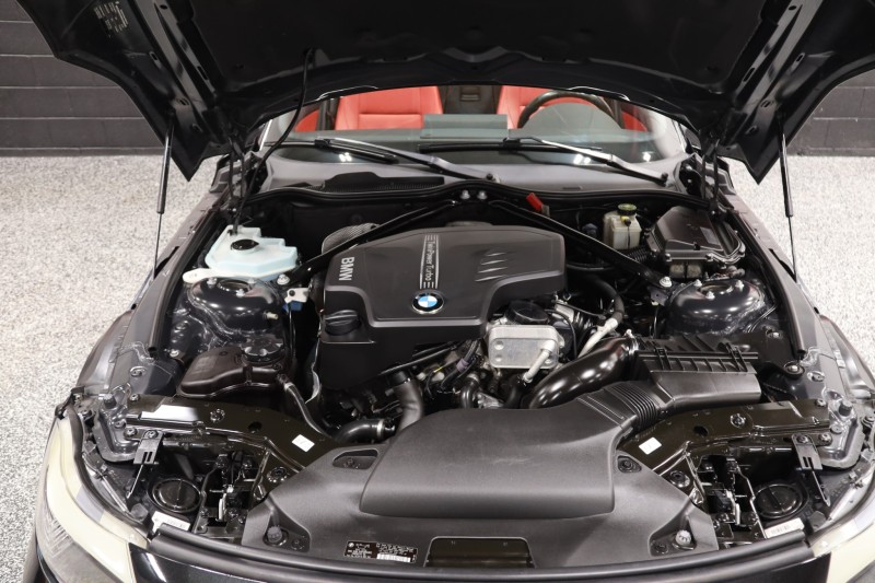 2012 BMW Z4 sDrive28i M Sport 6-Speed Manual 2dr Roadster in ,