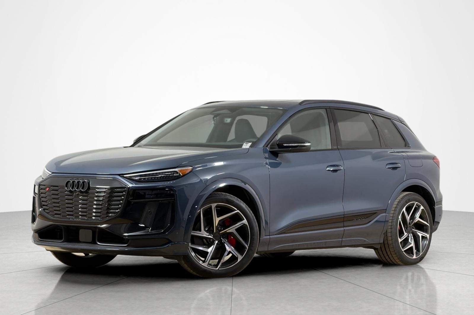 2027 Audi SQ6 e-tron Premium Plus quattro