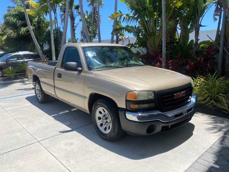 2005 GMC Sierra 1500 LOW MILES 83837 AC NO ACCIDENTS in ,