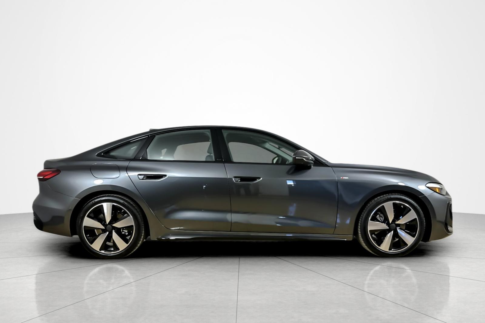 New 2026 Daytona Gray Pearl Effect Audi Premium 2.0 TFSI quattro image 7