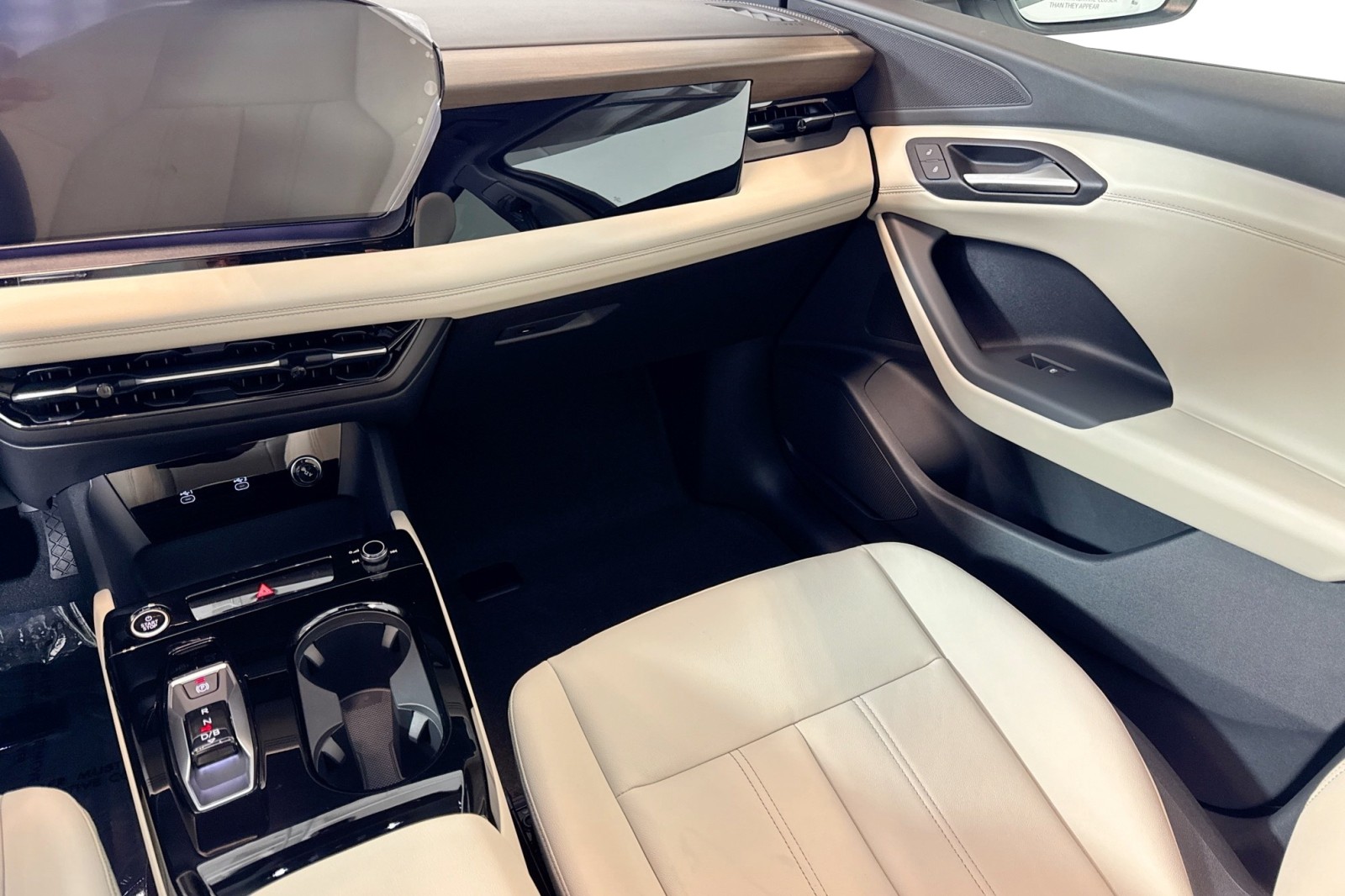 New 2025 Glacier White Metallic Audi Premium quattro image 20