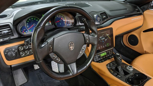 2018 Maserati GranTurismo Convertible Sport 27