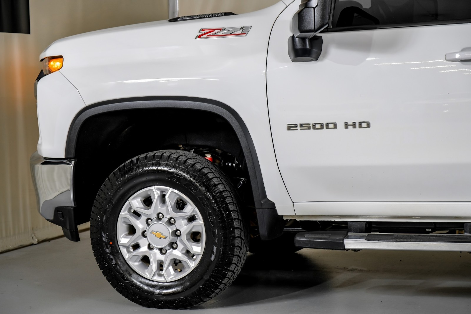 2023 Chevrolet Silverado 2500HD LT 12