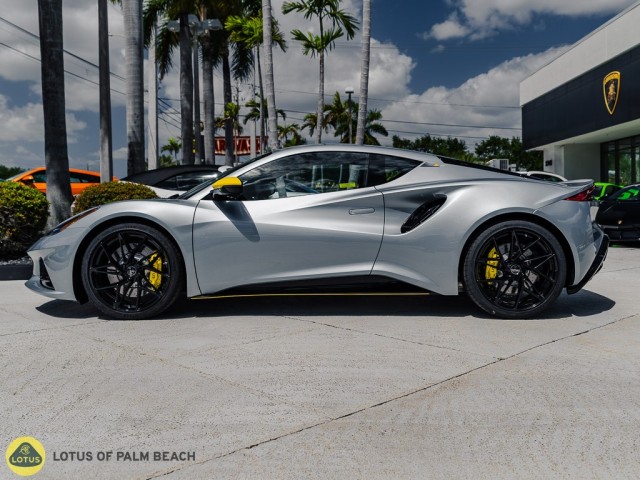 Lotus Emira