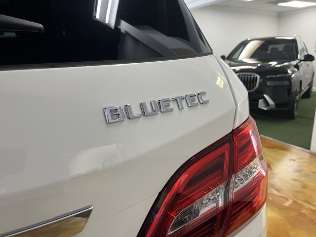 2015 Mercedes-Benz M-Class ML 250 BlueTEC 9