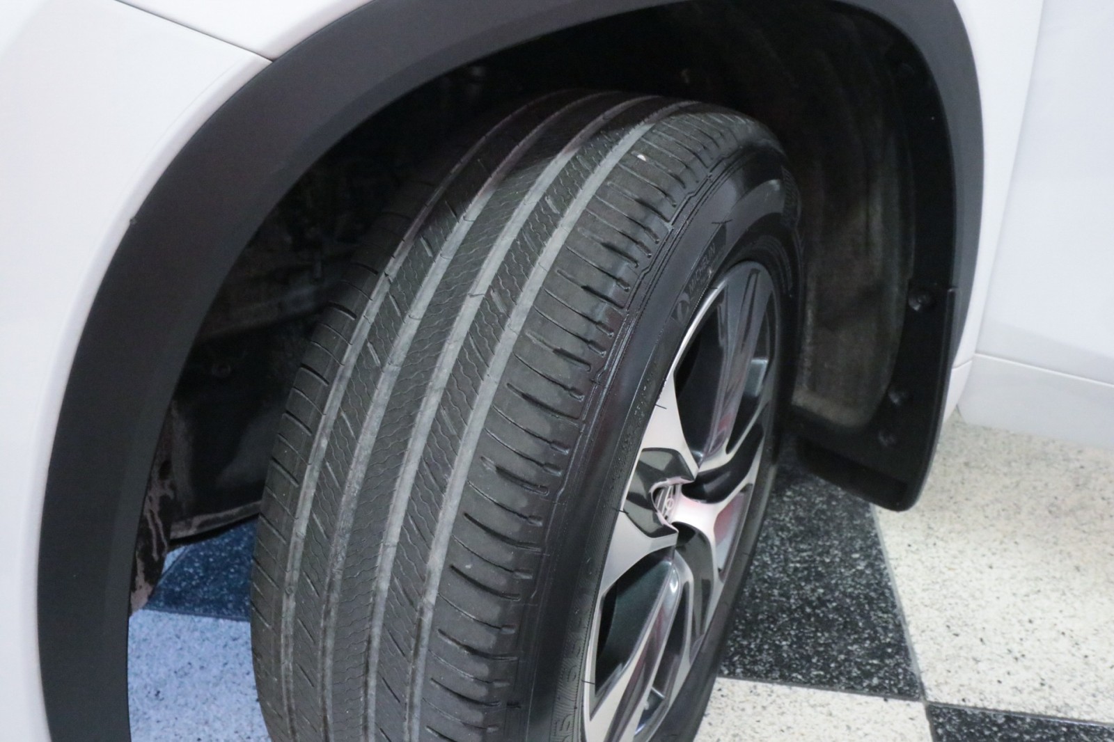 Used Car 2023 Toyota Highlander  Xle For Sale Under $40,000 In Austin, Texas